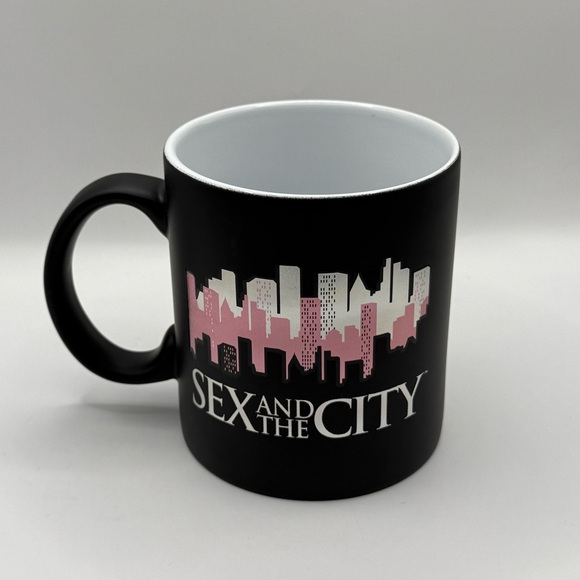 Sex And The City 20 oz Mug - Picture 5 of 5